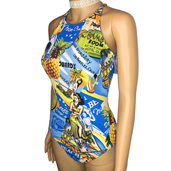 Kathy Ireland Vintage Hawaiian Tropical Swimsuit - Picture 5 of 13